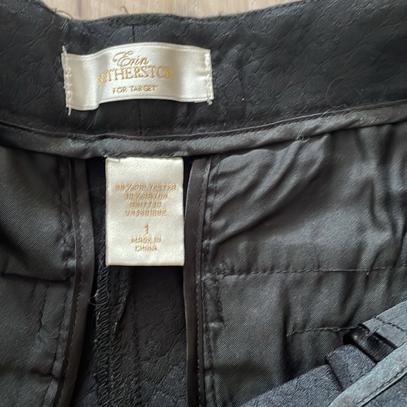 Erin Fetherston Dress Shorts. - Picture 6 of 14